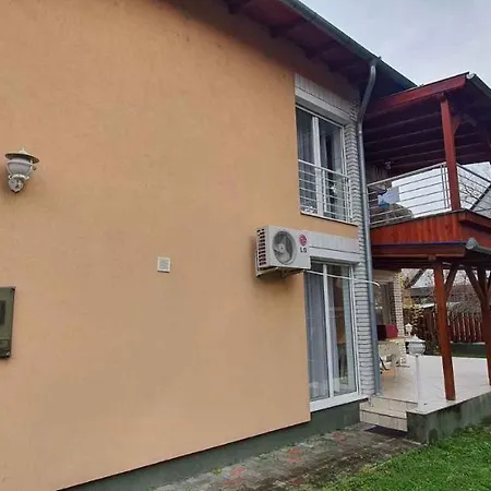 In - Balaton 43408 Siófok