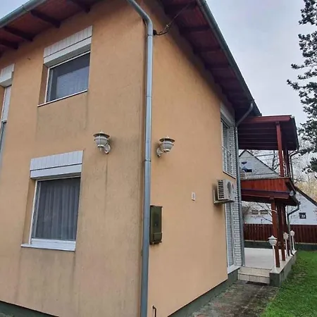 In - Balaton 43408 Siófok